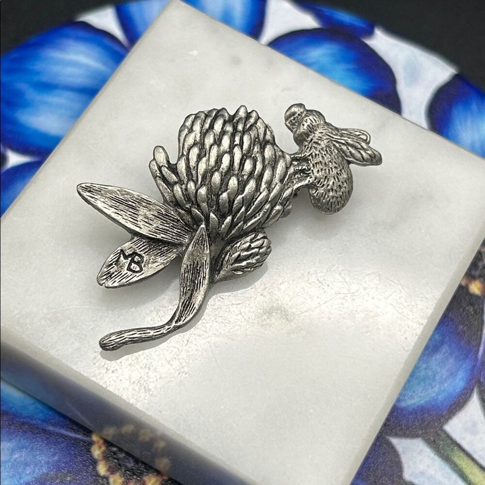 Vintage Signed MB Marjolein Bastin Brooch Pin Bee on Flower Pewter #E410
